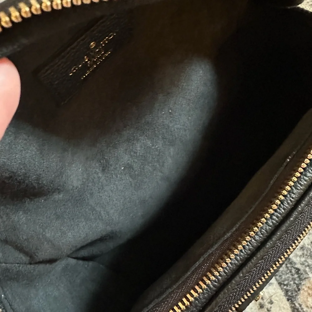 Louis Vuitton Mini Bumbag in Black Empreinte Leather - Picture 11 of 14